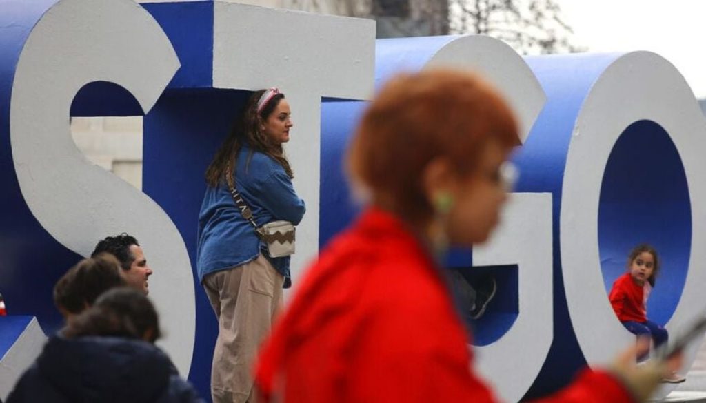 Turismo en Chile: Tarjetas de Crédito Dominan el Consumo