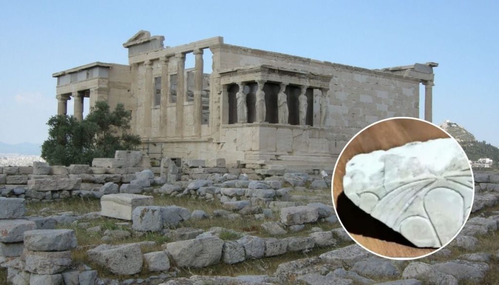 Chileno devuelve fragmento histórico del Partenón a Grecia