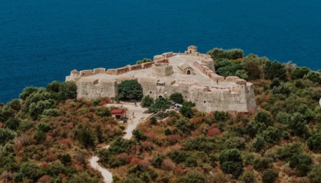 Albania busca talento latino para impulsar su turismo