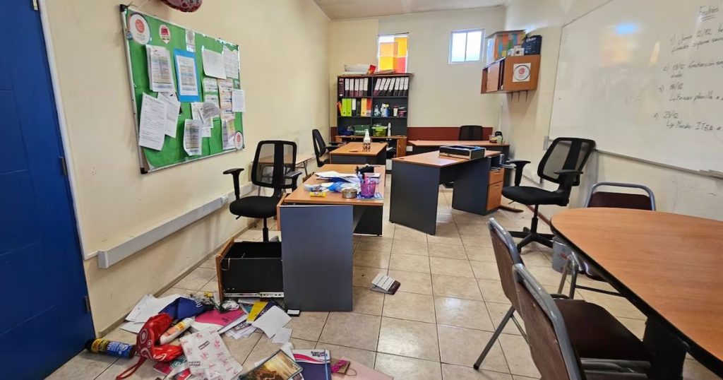 Aumento de robos afecta a colegios del SLEP Santa Rosa