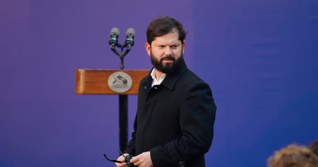 Gabriel Boric se somete a test de drogas y recibe críticas negativas