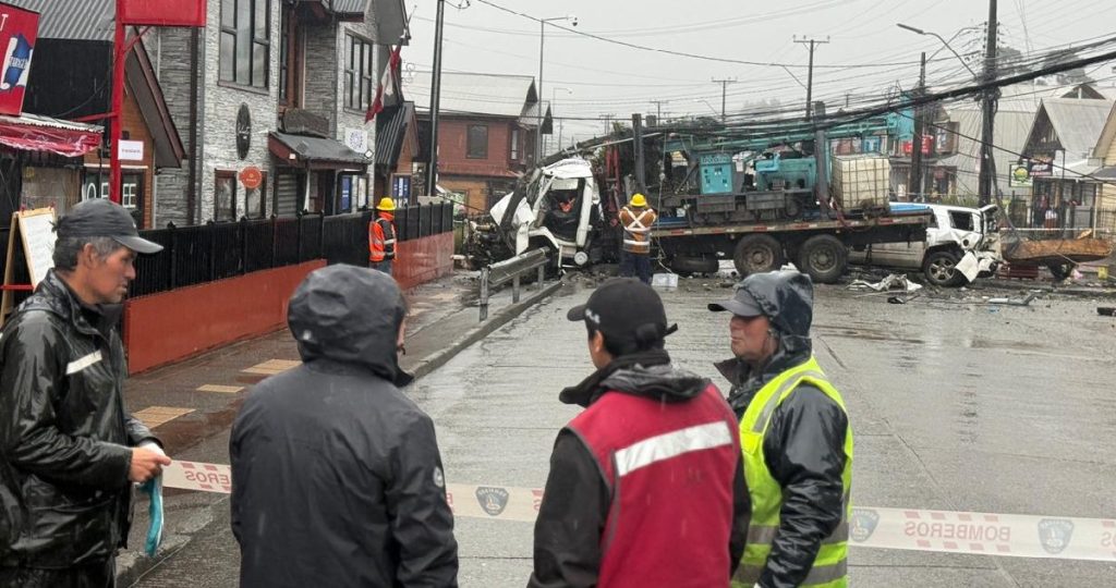 Accidente en Dalcahue: Camión Causa Caos y Deja 15 Heridos