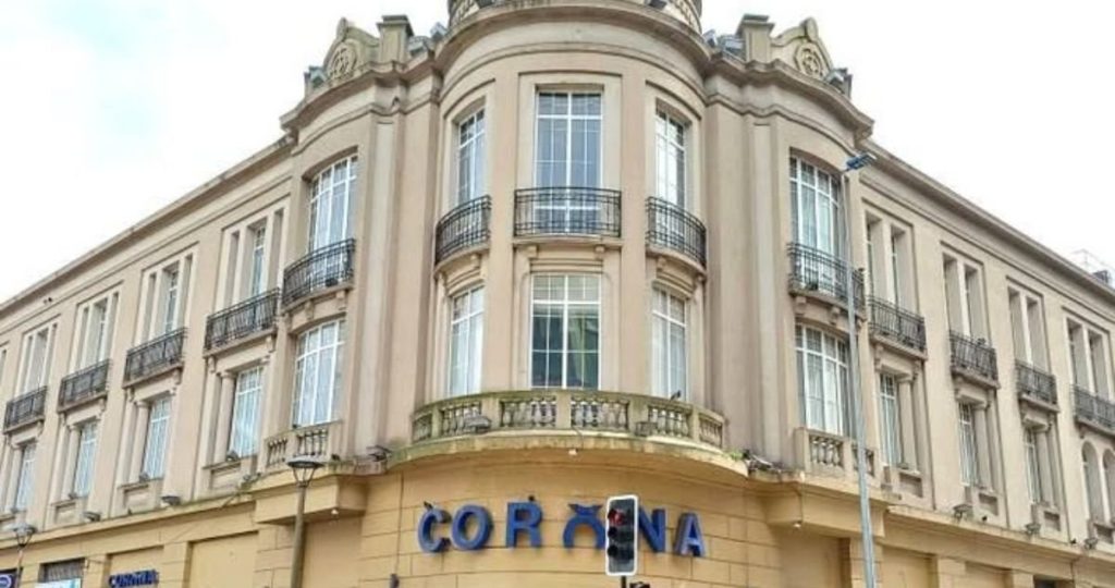 Palacio Hirmas de Concepción busca nuevo inquilino por $55 millones