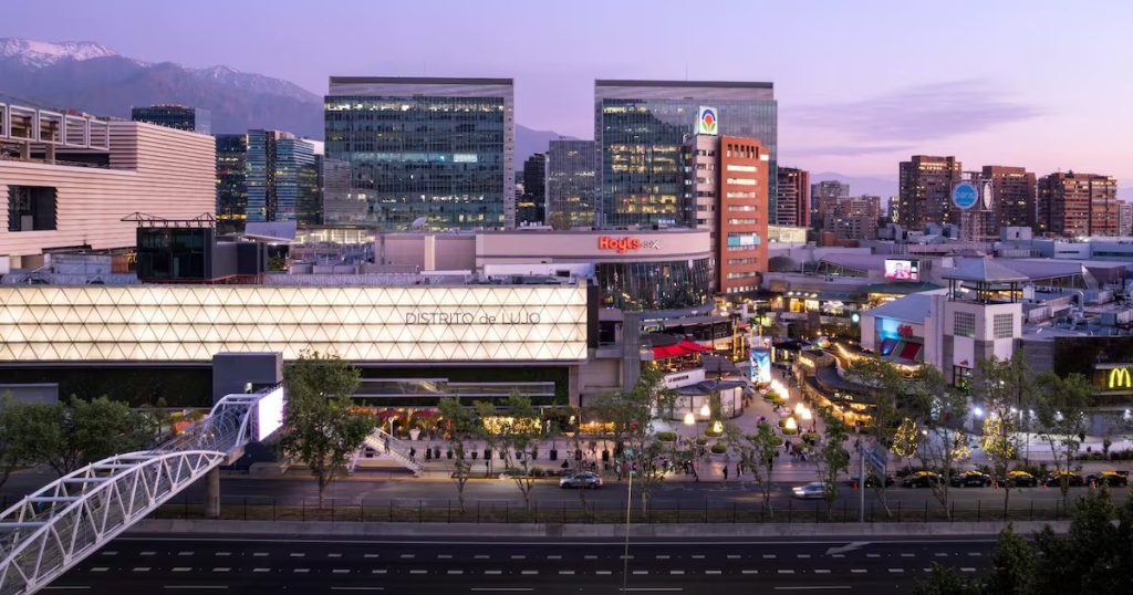 Chile lidera en América Latina en la expansión de centros comerciales