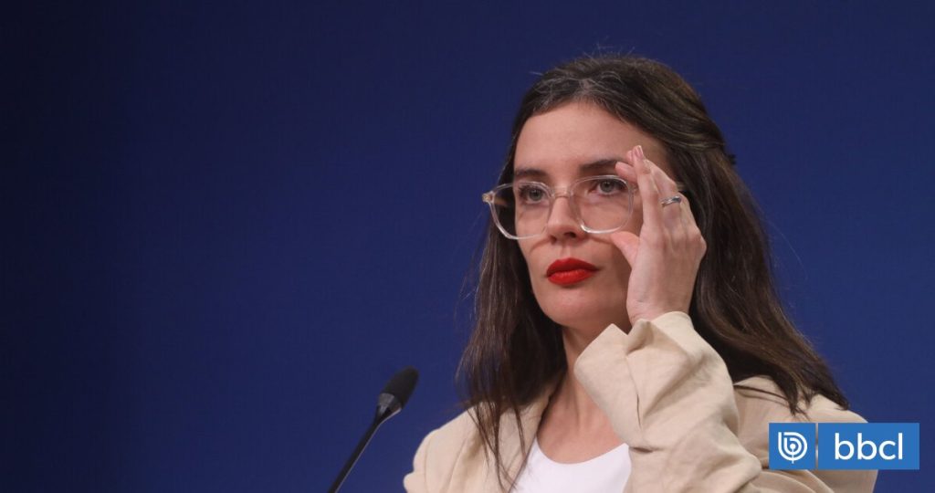 Vallejo impulsa debate sobre aborto y eutanasia en Chile