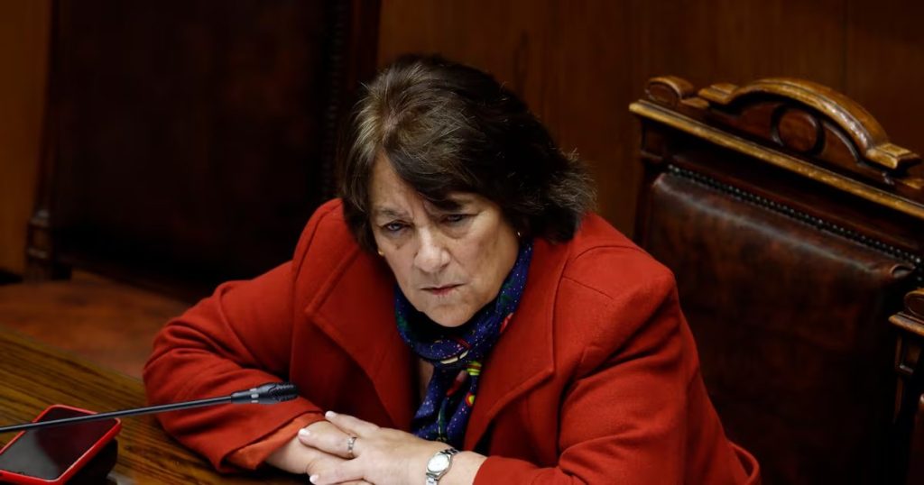 Adriana Delpiano aborda el conflicto en la Macrozona Sur de Chile