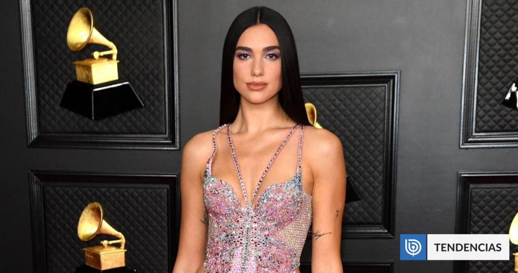 Dua Lipa rompe lazos con su agente por polémica política reciente