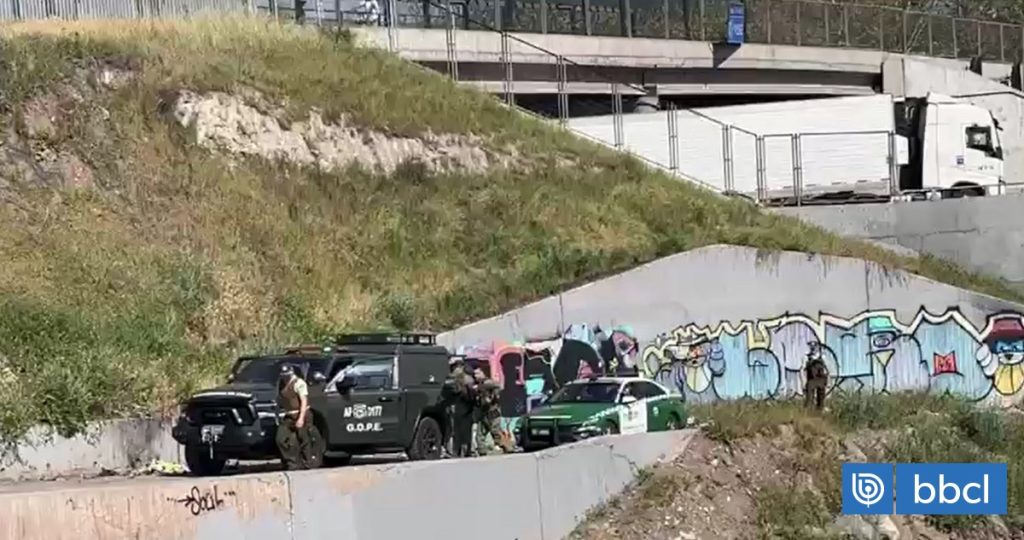 Hallazgo de Cadáver en Río Mapocho Activa Investigación Policial