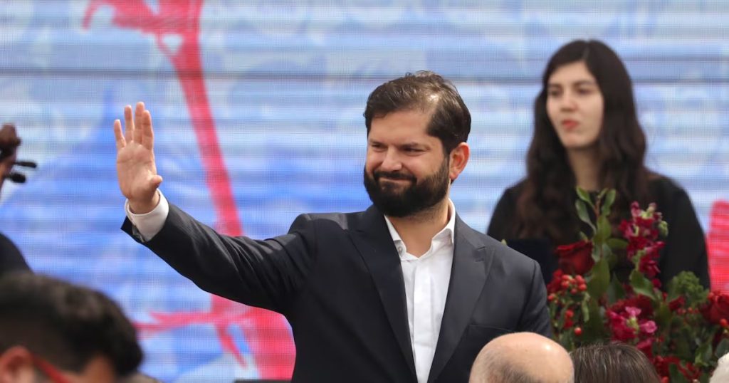 Boric inaugura las Fiestas Patrias en Coquimbo, marcando la historia.