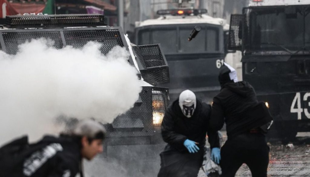 Conmemoración del 11 de septiembre en Chile: Tensión y Arrestos