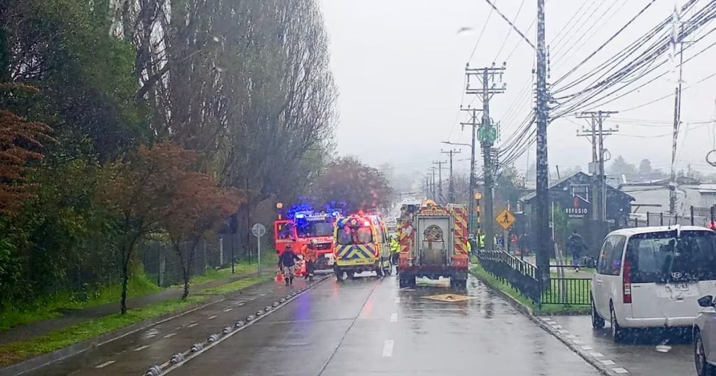 Impactante choque de buses en Valdivia deja 18 heridos