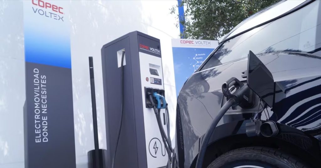 Chile avanza hacia la electromovilidad total para 2035