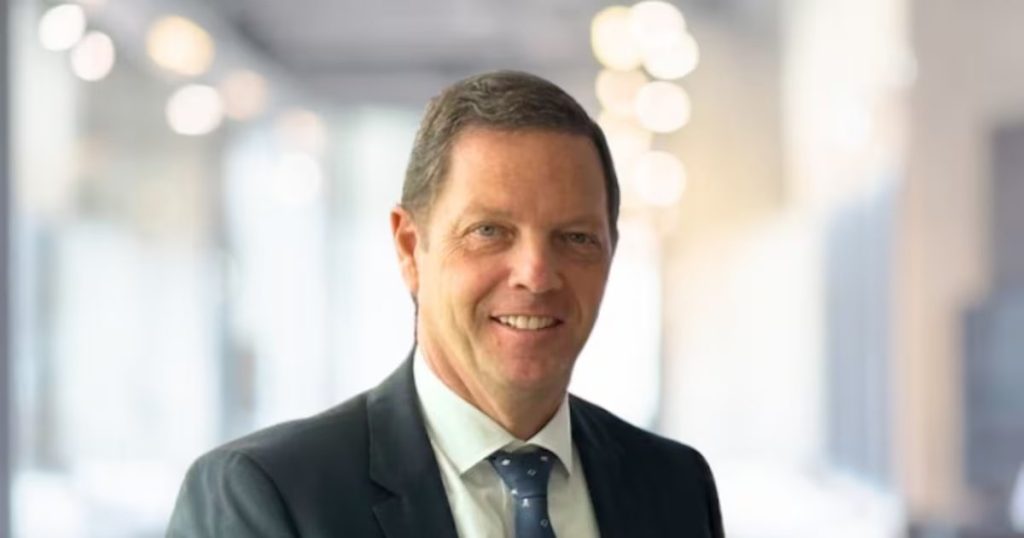 Mundo Pacífico se consolida en telecomunicaciones y desafía a gigantes.