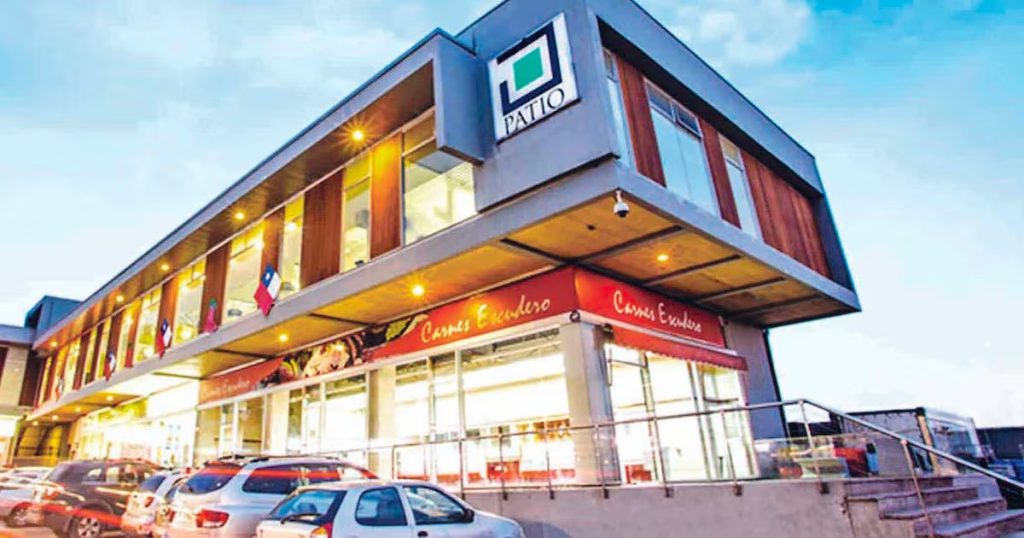 Patio Comercial enfrenta pérdidas y redefine su estrategia de activos.