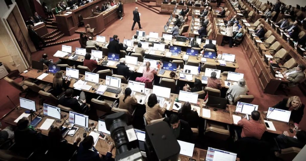 Diputados impiden que agresores reciban pensión de víctimas