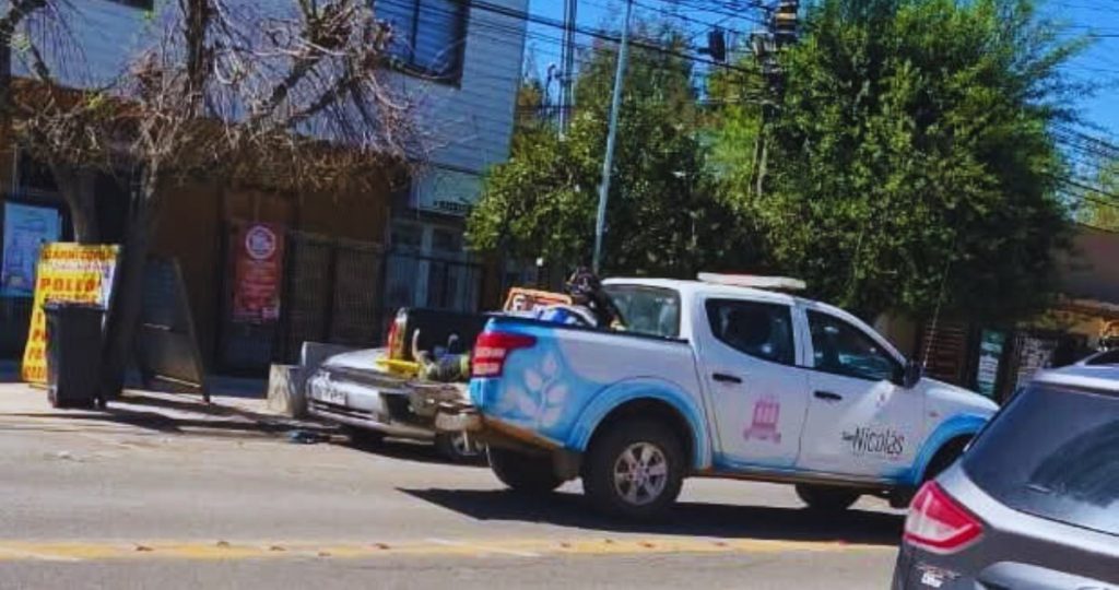 Rescate improvisado en San Nicolás: joven trasladada sin ambulancia.