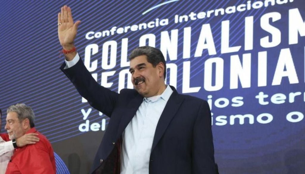 Maduro busca respaldo del Papa para lograr la paz en Venezuela