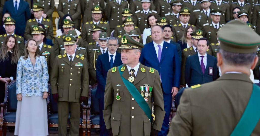 Nuevos Líderes en Carabineros: Cambio en el Alto Mando