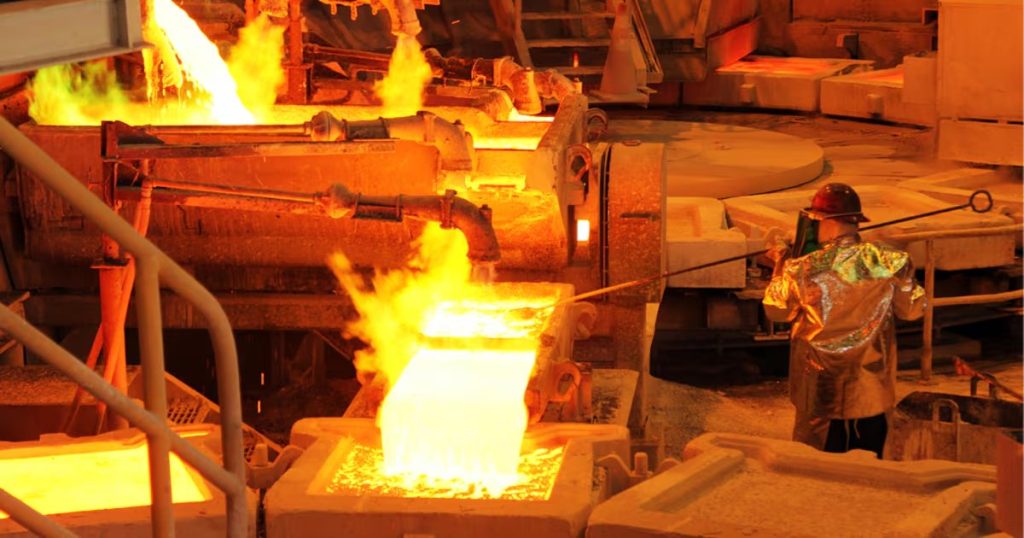 Minería Privada en Chile: Auge Tributario por el Cobre