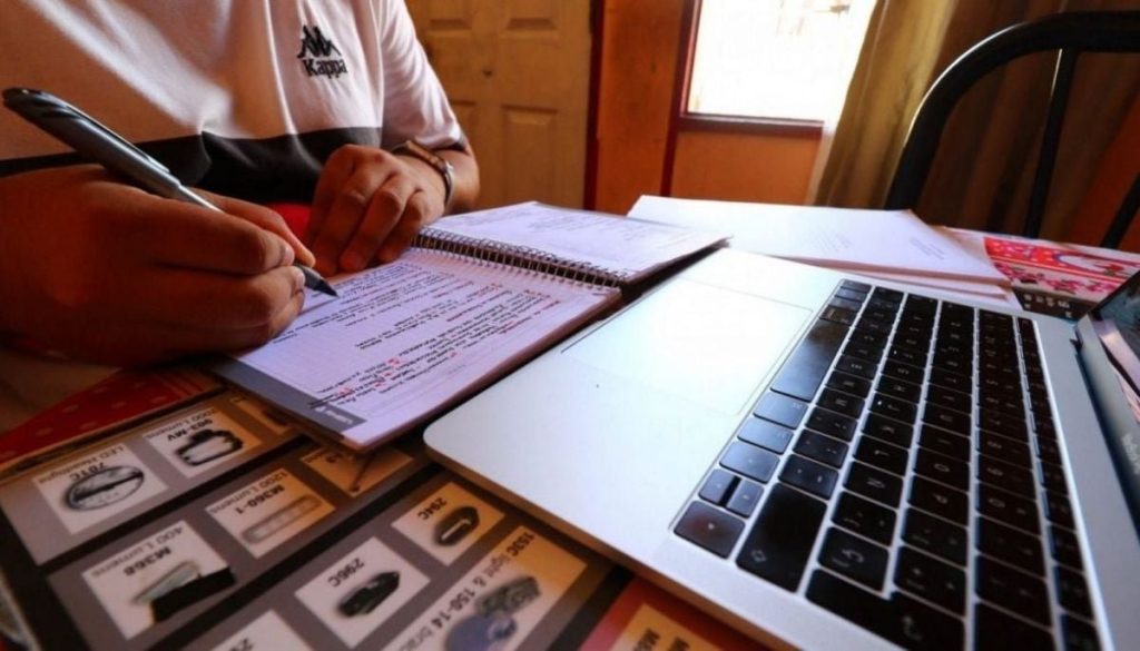 Nuevas Becas Digitales: Impulso para el Futuro Laboral en Chile