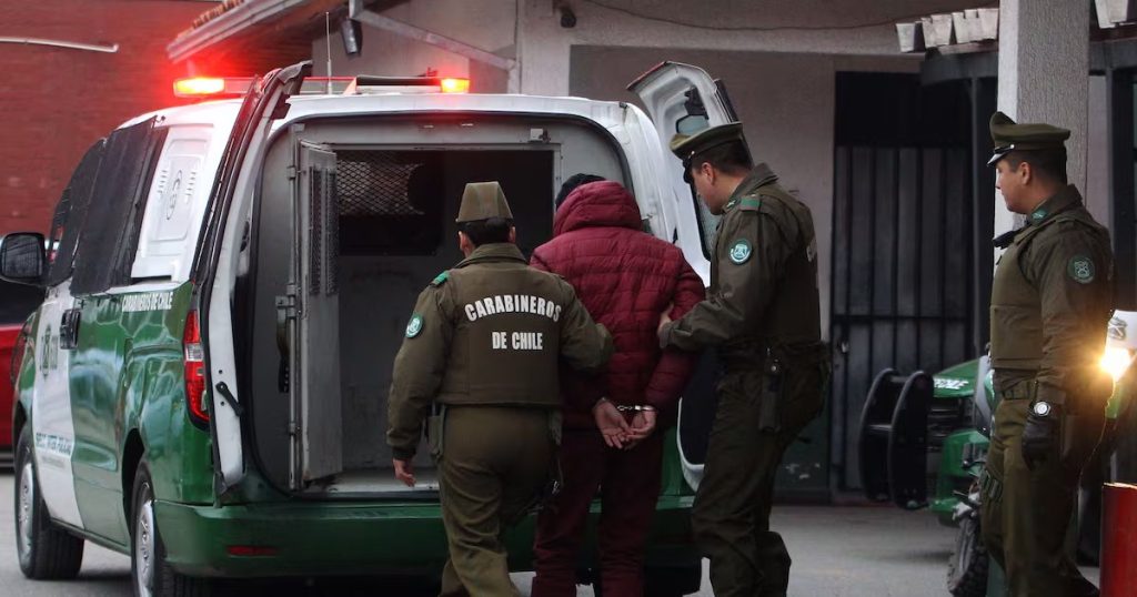Cuatro Detenidos en Asalto a Empresa en La Granja: Impactante Suceso