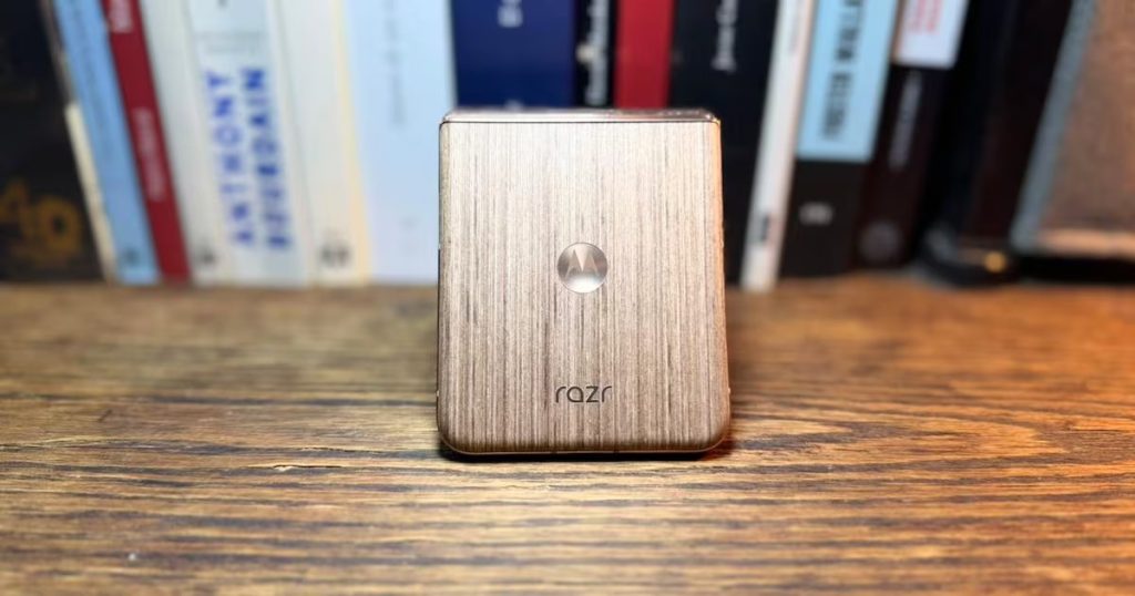 Motorola Razr 60 Ultra: Innovación y Estilo en la Palma de Tu Mano