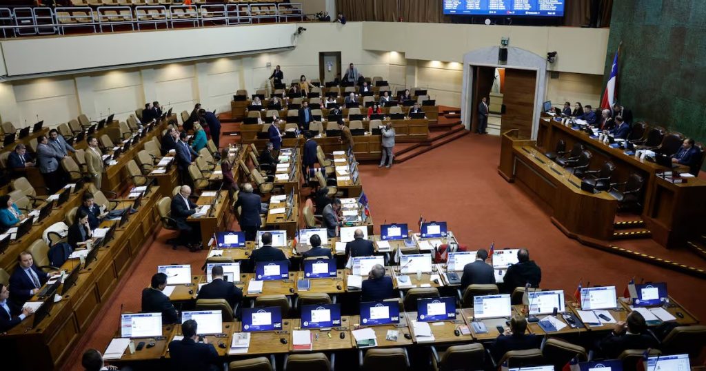 Elecciones en Valparaíso Costa: Claves del Debate Parlamentario