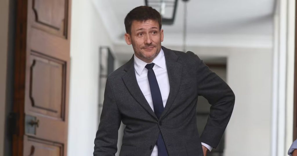 Gabriel Boric enfrenta crisis por tarifas eléctricas en Chile