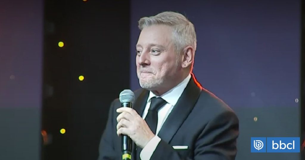 Juan Manuel Astorga regresa triunfante tras polémica en televisión.