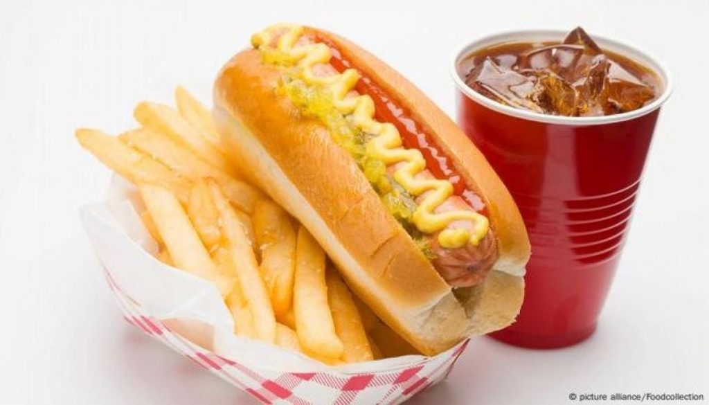 Impacto de la Comida Chatarra en la Memoria: Efectos Rápidos