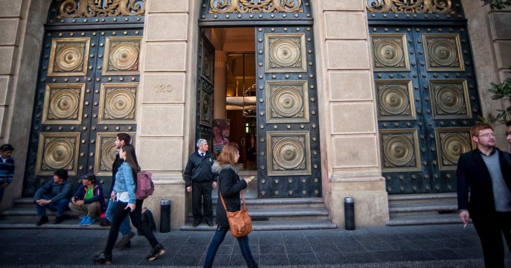 Chile busca reanudar la estabilidad de su política fiscal en 2023