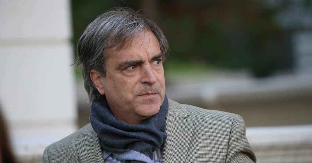 Cruz-Coke llama a la unidad de la oposición ante el desafío presidencial