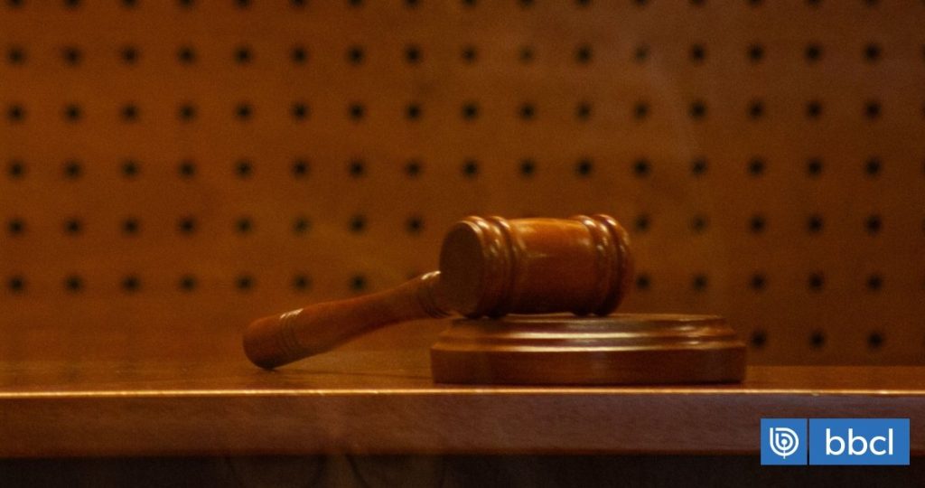 Presunto lavado de activos: arresto domiciliario de funcionario judicial.