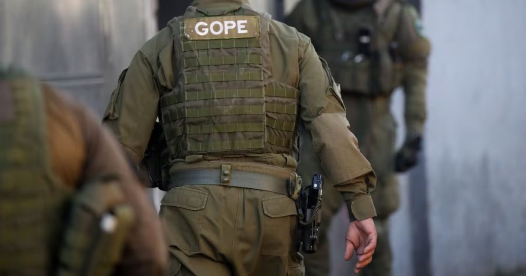 GOPE asegura la Bolsa de Santiago tras hallazgo explosivo