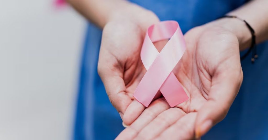 Prevención del cáncer de mama: un desafío más allá de octubre