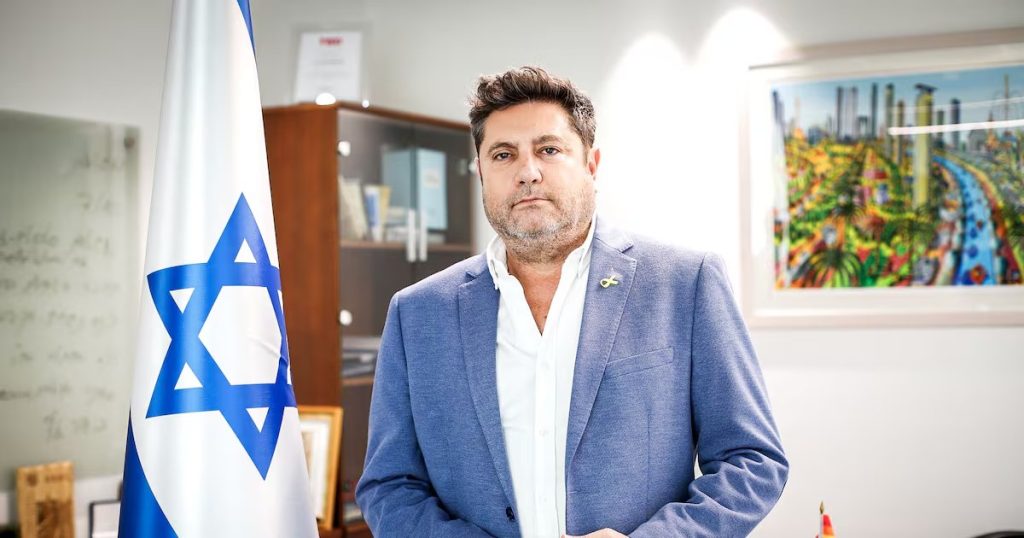 Comunidad Palestina pide acción del gobierno ante embajador israelí