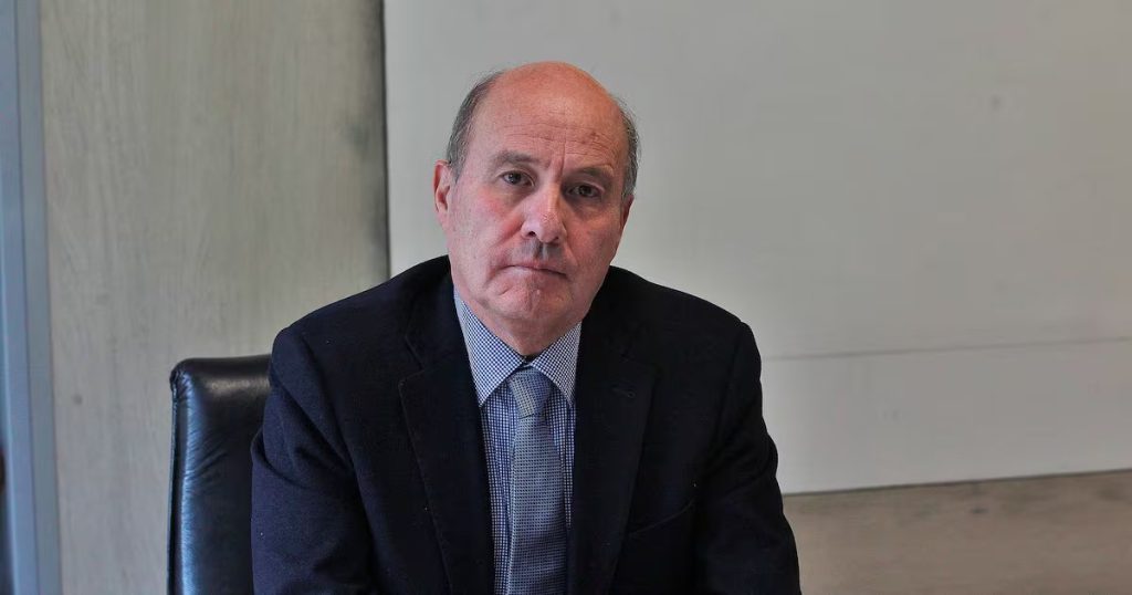 Jorge Quiroz defiende ajuste fiscal y critica error en el sistema eléctrico