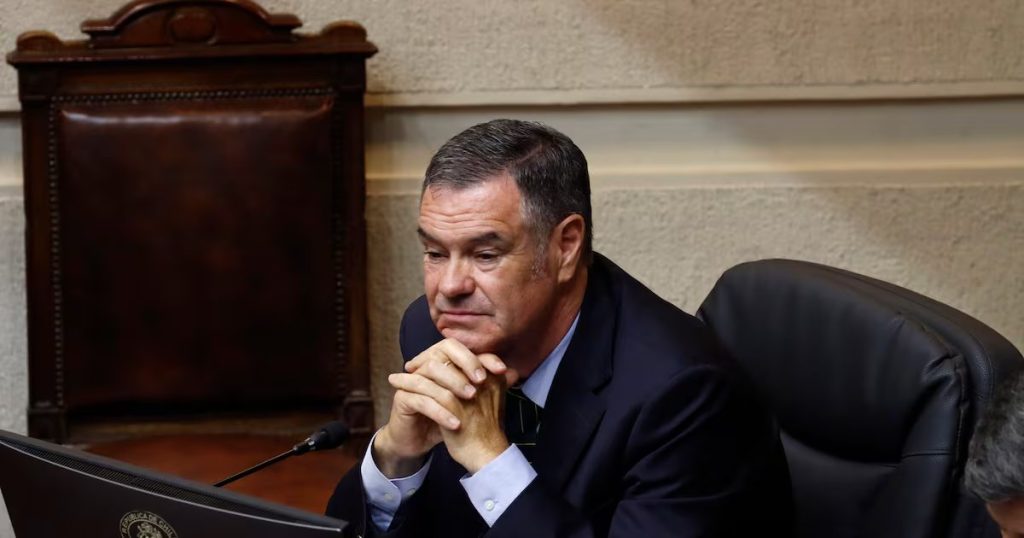 Proyecto de reforma busca equilibrar sueldos en el Congreso