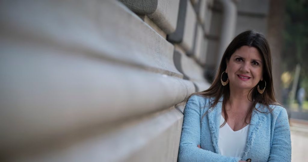 Macarena Letelier deja la CPC: un nuevo rumbo en el liderazgo empresarial.