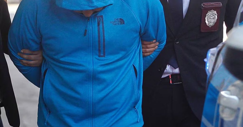 Capturan en Santiago a prófugo peruano buscado por homicidio