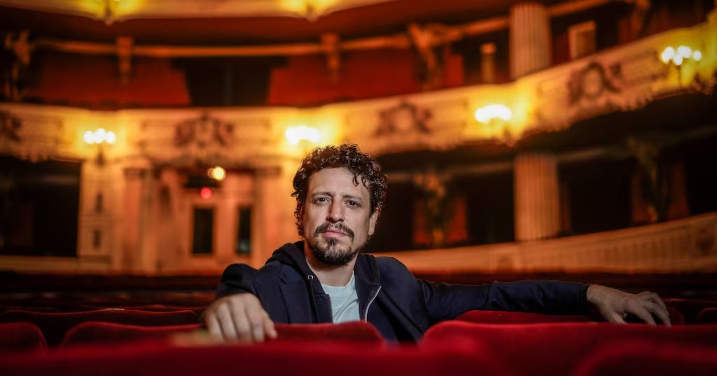 La Música Clásica como Acto de Rebelión: La Visión de Paolo Bortolameolli