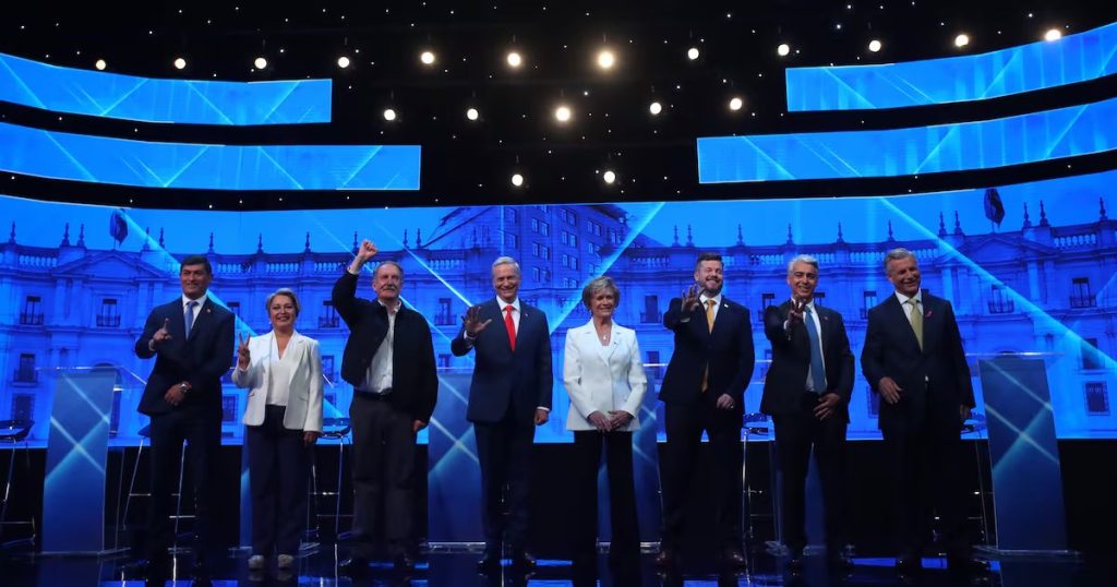 Mascotas y propuestas: el lado íntimo de los candidatos en campaña