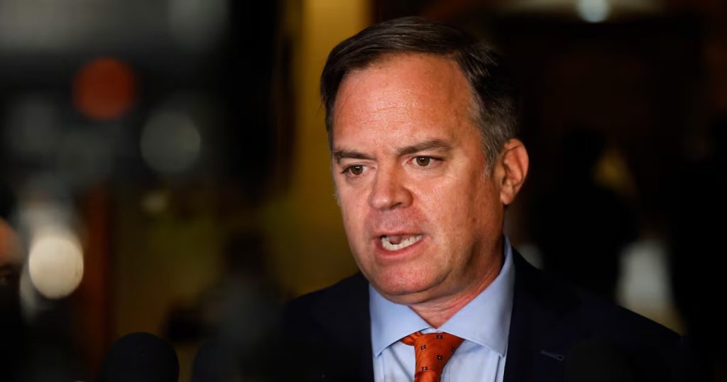 Investigación sobre Matías Walker sacude el escenario político chileno