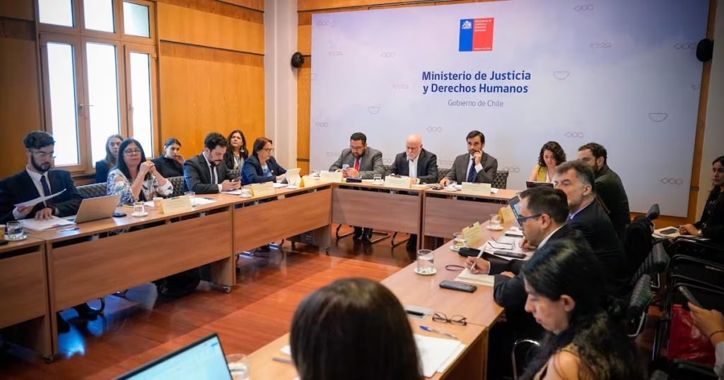 Chile lanza ambicioso Plan Nacional de Derechos Humanos 2026–2029