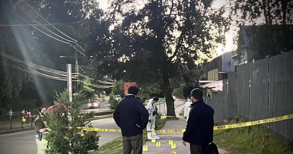 Detienen a sospechoso de asesinato en Valdivia: reacciones y impacto.