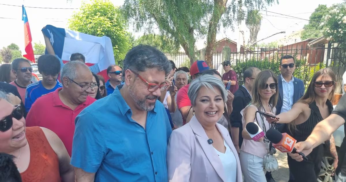 El discreto papel de Claudio Rodríguez en la campaña de Jara