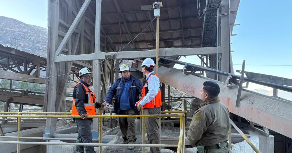 Investigación en Mina El Bronce: Tragedia y Búsqueda de Respuestas