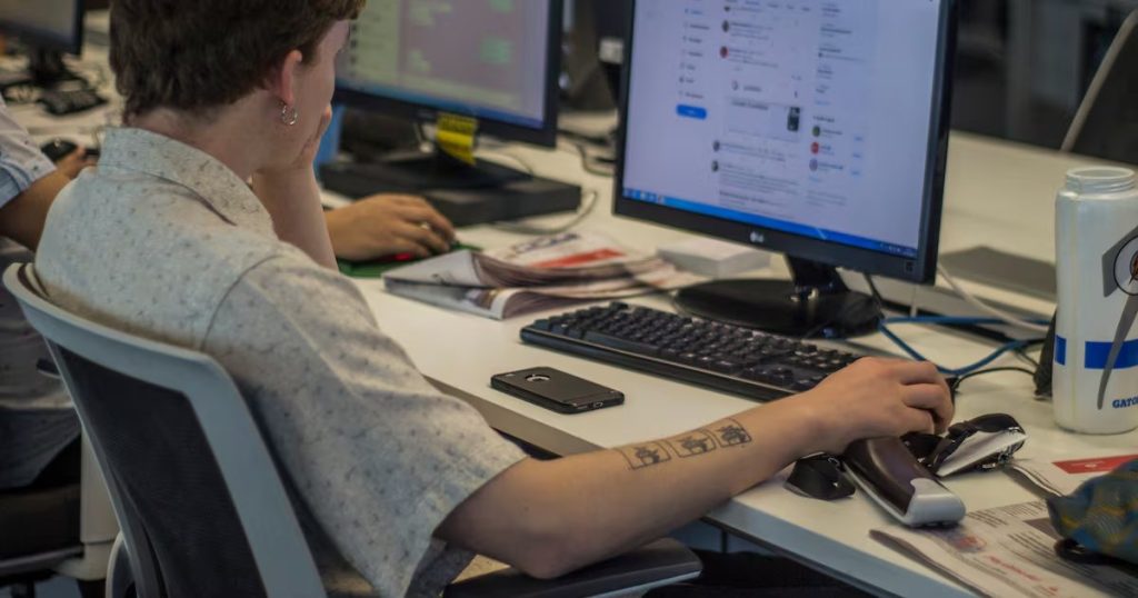 La Preferencia Juvenil por la Presencialidad en el Trabajo