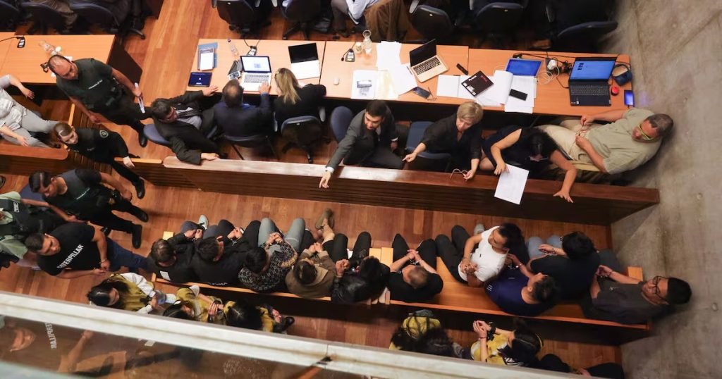 Detención Masiva: Desmantelan Red Criminal en Barrio Meiggs