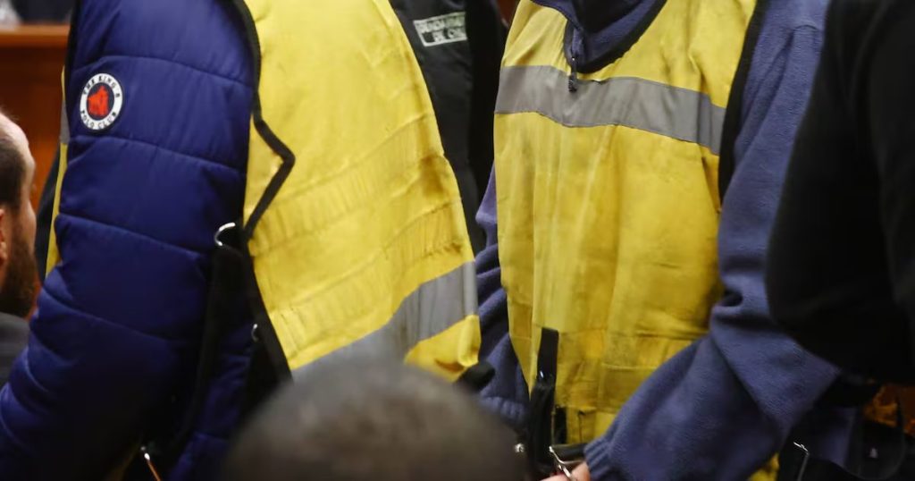 Detienen a abuelos bolivianos en Chile por el rapto de sus nietos menores